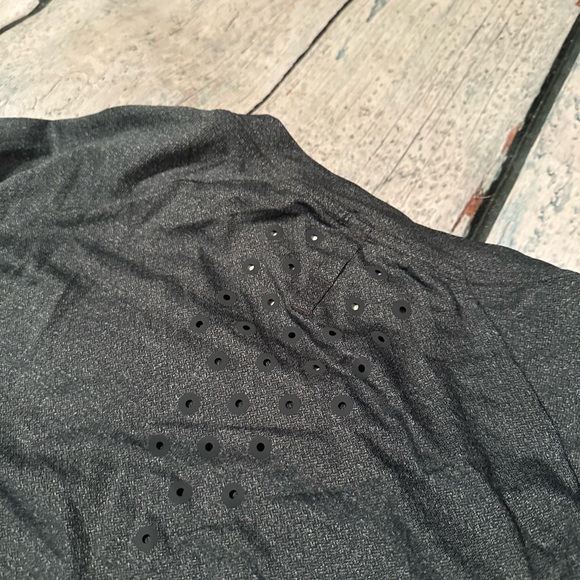 Lululemon medium textured training short sleeve shirt green ventilation active - Picture 12 of 12